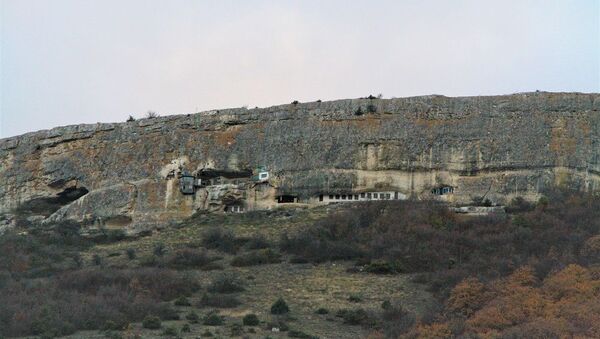 Благовещенский монастырь на горе Мангуп-Кале, Крым. - Sputnik Молдова
