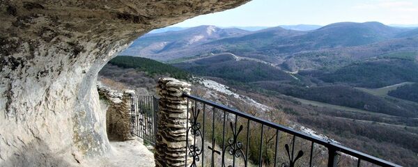 Благовещенский монастырь на горе Мангуп-Кале, Крым - Sputnik Молдова