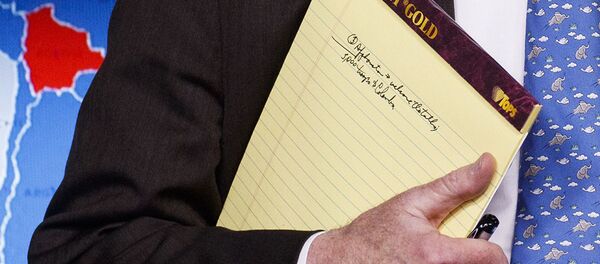 Блокнот помошника президента США по национальной безопасности Блокнот помошника президента США по национальной безопасности - Sputnik Молдова