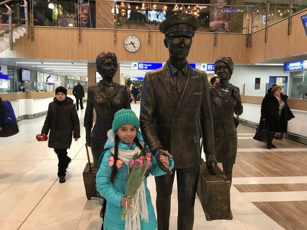 Молдавская участница проекта Ты супер! отправилась в Москву  - Sputnik Молдова