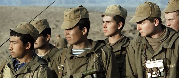 Пребывание ограниченного контингента советских войск в Афганистане. 18 февраля 1988 года - Sputnik Молдова