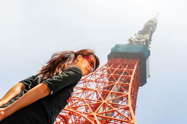 Вид на Телевизионную башню в Токио - Sputnik Молдова