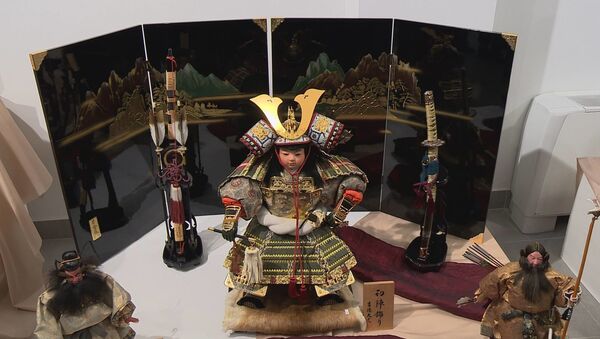 Японские куклы выставлены в Художественном музее Молдовы - Sputnik Молдова