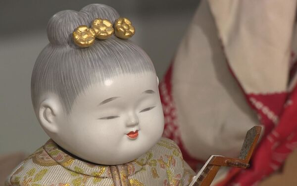 Японские куклы выставлены в Художественном музее Молдовы - Sputnik Молдова