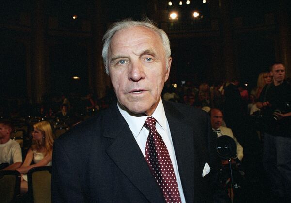 Он играл самого маршала Жукова - кому будет установлен памятник в Москве Он играл самого маршала Жукова - кому будет установлен памятник в Москве - Sputnik Молдова