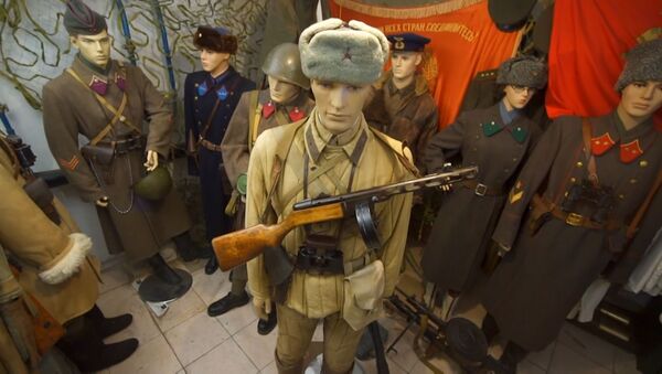 Житель Волгограда 17 лет собирал у себя в подвале оружейную коллекцию времен Сталинградской битвы - Sputnik Молдова