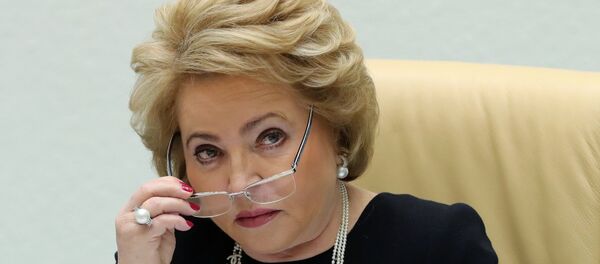 Председатель Совета Федерации РФ Валентина Матвиенко на заседании Совета Федерации РФ - Sputnik Молдова