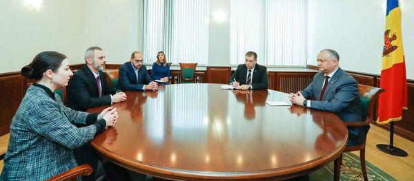 Igor Dodon, în dialog cu reprezentanții Rețelei Europene a Organizațiilor de Monitorizare a Alegerilor (ENEMO) - Sputnik Moldova