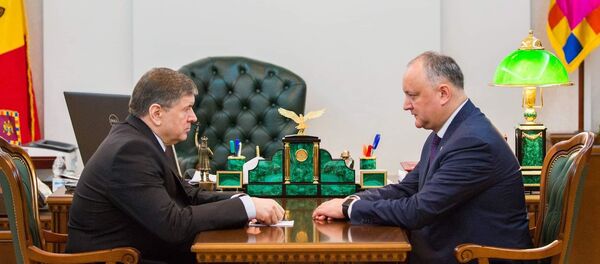 Președintele Igor Dodon și Ambasadorul Moldovei în Federația Rusă, Andrei Naguța - Sputnik Moldova