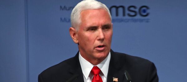 Mike Pence - Sputnik Moldova-România