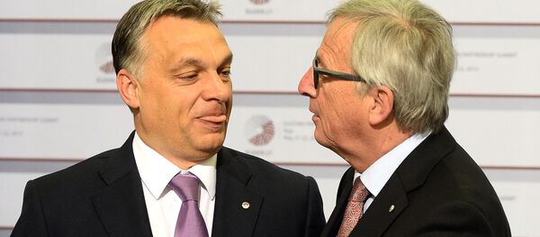 Viktor Orban și Jean-Claude Juncker - Sputnik Moldova-România