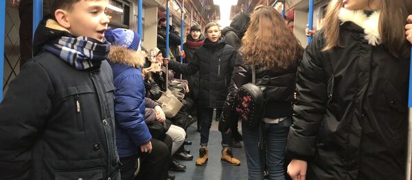 Флешмоб в честь Дня защитника Отечества - Sputnik Молдова