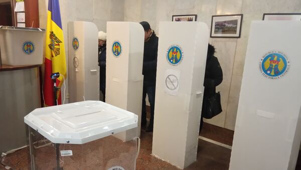 Голосование на выборах в парламент Молдовы в Москве - Sputnik Moldova-România
