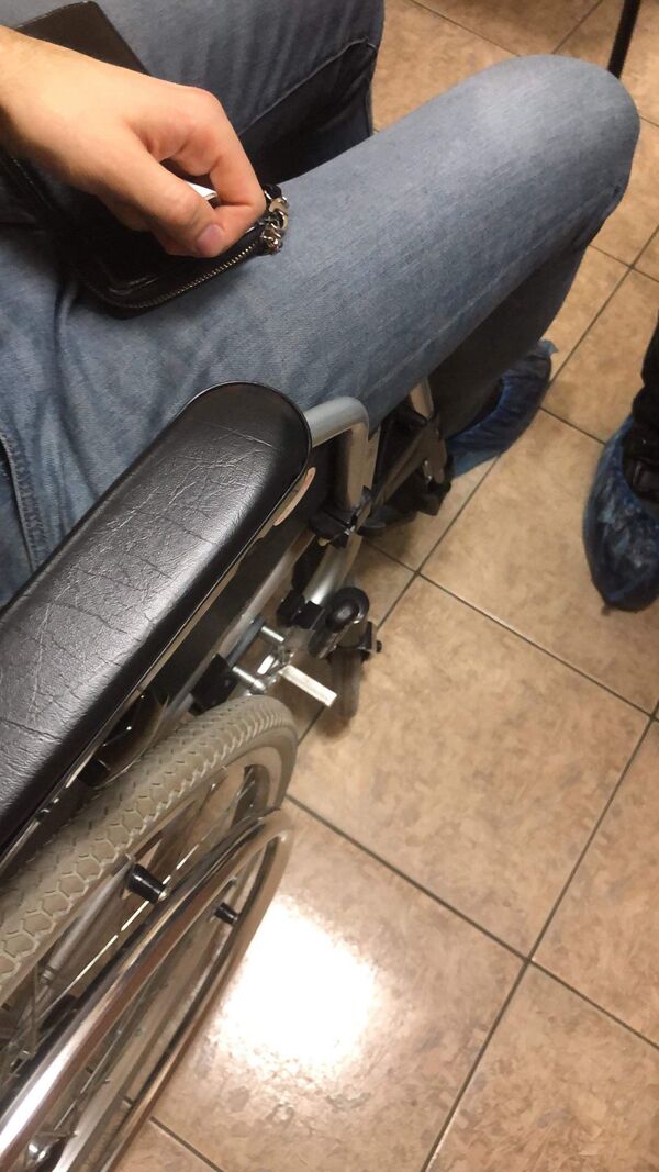 Эксклюзивные фото: фаворит отбора на Евровидение – на грани жизни и смерти - Sputnik Молдова