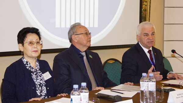 Представители Миссии наблюдателей от СНГ на выборах - Sputnik Молдова