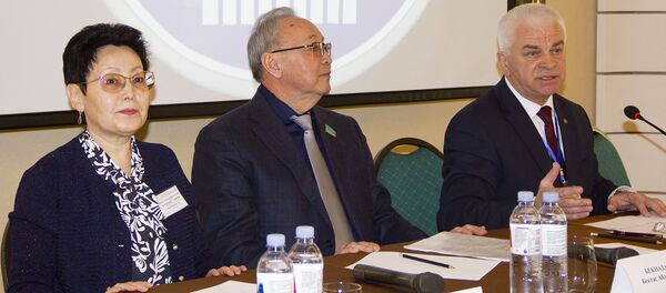 Представители Миссии наблюдателей от СНГ на выборах - Sputnik Молдова