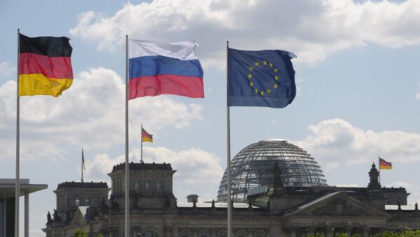 Флаги Германии, России и ЕС - Sputnik Moldova-România