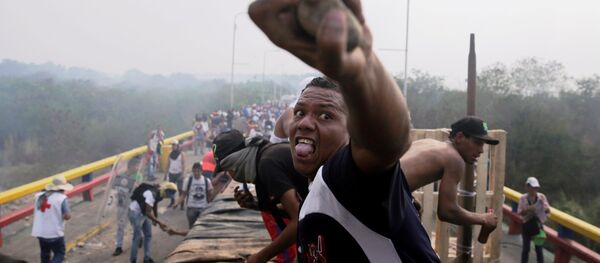 Violențe la granița dintre Columbia și Venezuela Violențe la granița dintre Columbia și Venezuela - Sputnik Moldova-România