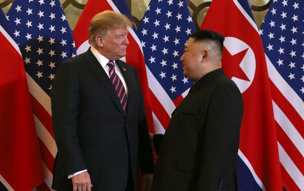 Президент США Дональд Трамп заявил, что провел продуктивную встречу с лидером КНДР Ким Чен Ыном. - Sputnik Молдова