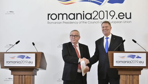 Klaus Iohannis și Jean Claude Juncker - Sputnik Moldova-România