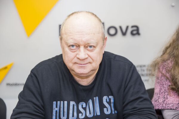 Реницэ: вопрос нужно ставить о духовном выживании нации Реницэ: вопрос нужно ставить о духовном выживании нации - Sputnik Молдова