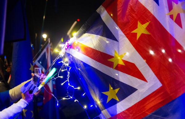 Как гражданам Молдовы жить и работать в Великобритании Как гражданам Молдовы жить и работать в Великобритании - Sputnik Молдова