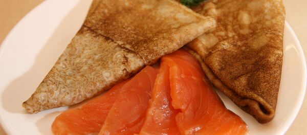 Блины с рыбой - Sputnik Молдова