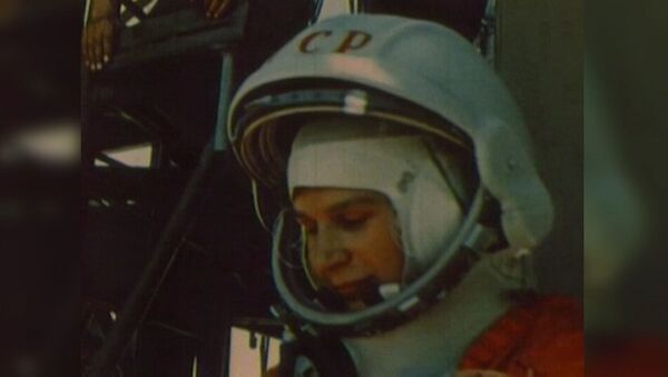 Валентина Терешкова - единственная женщина планеты, летавшая в космос в одиночку - Sputnik Молдова