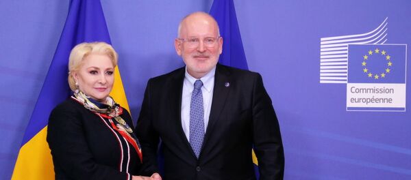 Întrevederea prim-ministrului Viorica Dăncilă cu prim-vicepreședintele Comisiei Europene, Frans Timmermans - Sputnik Moldova-România