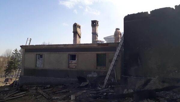 Пожар на территории монастыря в Хырбовец - Sputnik Moldova