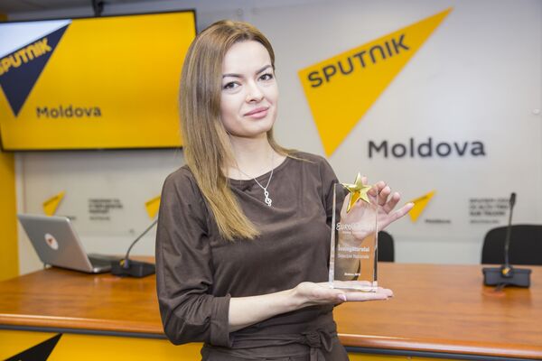 А вот такой приз Анна получила за победу в национальном отборе на Евровидение-2019 - Sputnik Молдова