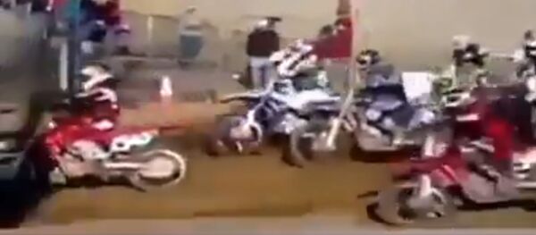 Мотоциклист без мотоцикла Мотоциклист без мотоцикла - Sputnik Молдова