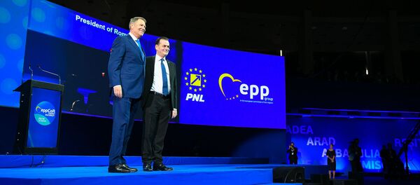 Klaus Iohannis şi Ludovic Orban - Sputnik Moldova-România
