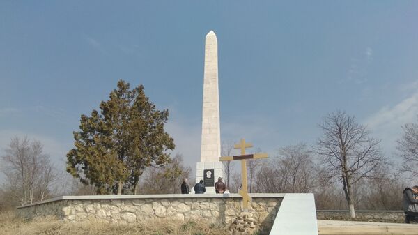 Что случилось с памятником Потемкину в молдавском селе - Sputnik Молдова