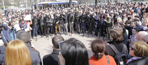 Первое заседание парламента после выборов. Ситуация у стен законодательного собрания - Sputnik Молдова