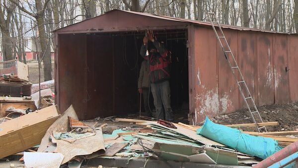Демонтаж металлических гаражей в Кишиневе - Sputnik Молдова