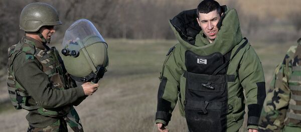 Captură impresionantă de muniţii, distrusă de geniştii militari la Ştefan Vodă Captură impresionantă de muniţii, distrusă de geniştii militari la Ştefan Vodă - Sputnik Moldova