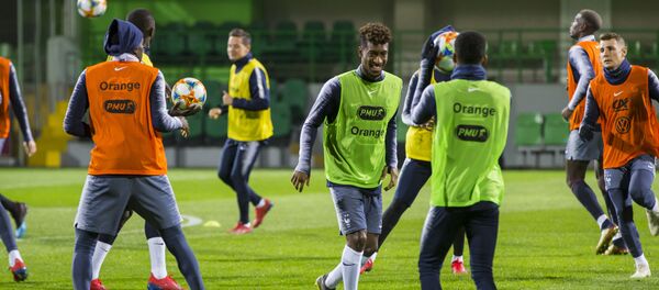 Antrenamentul selecționatei de Fotbal a Franței pe stadionul „Zimbru” din Chișinău - Sputnik Moldova