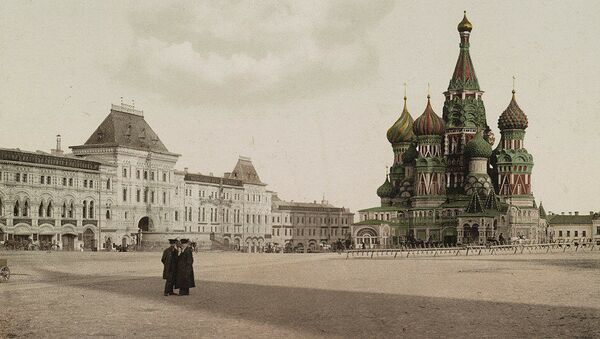 Piața Roșie din Moscova. Una dintre primele fotografi color din Rusia - Sputnik Moldova