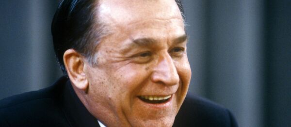 И.Илиеску, Президент Румынии во время пресс-конференции - Sputnik Moldova