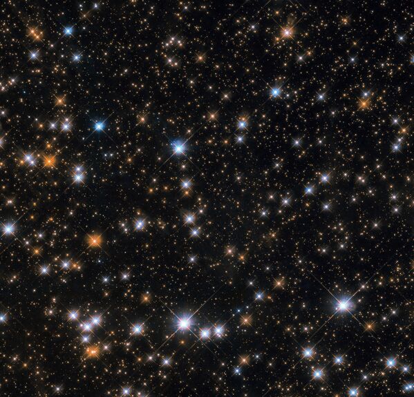 Messier 11 - рассеянное звездное скопление в созвездии Щита - Sputnik Молдова