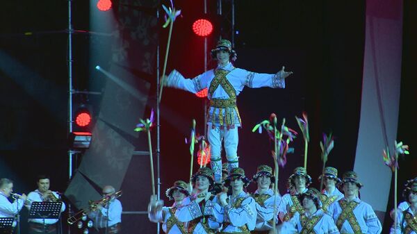 Фирменный стиль с малых лет: Национальный Балет Жок готовит смену - Sputnik Молдова