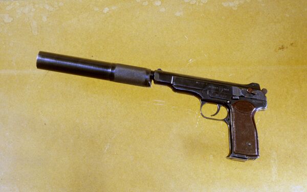 Товарищ маузер: названы лучшие пистолеты XX века - фото Товарищ маузер: названы лучшие пистолеты XX века - фото - Sputnik Молдова