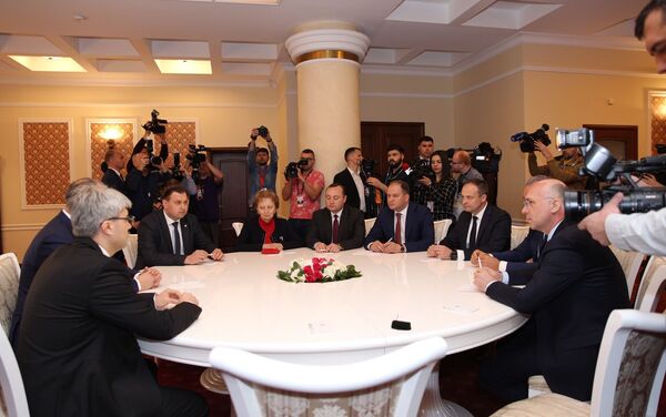 Лидеры демократов и социалистов на консультациях с президентом Молдовы - Sputnik Молдова