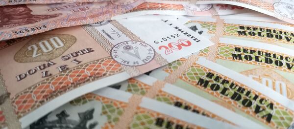 Банкноты номиналом 500, 200 и 50 леев Банкноты номиналом 500, 200 и 50 леев - Sputnik Moldova