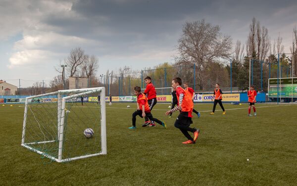 Fotbal pentru prietenie - Sputnik Moldova