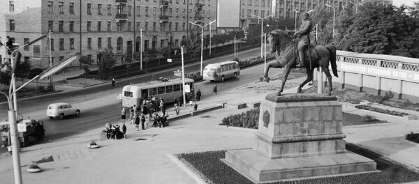 Памятник Григорию Котовскому - Sputnik Молдова