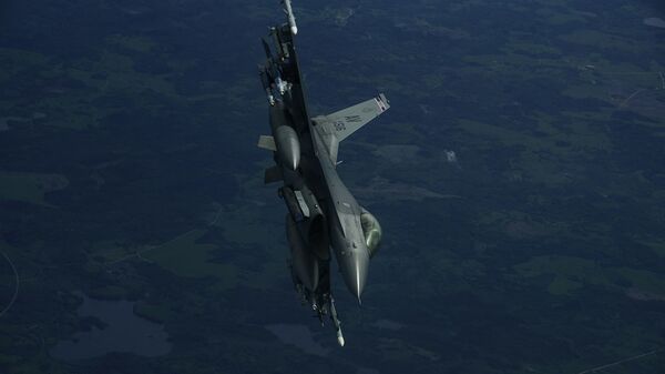 Истребитель F-16 - Sputnik Moldova