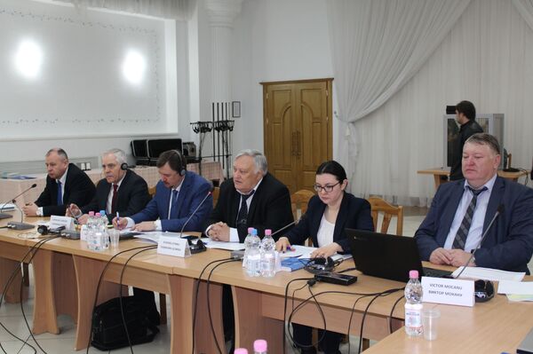 Рекорды выборов в Молдове, или что думают жители страны о новом парламенте - Sputnik Молдова