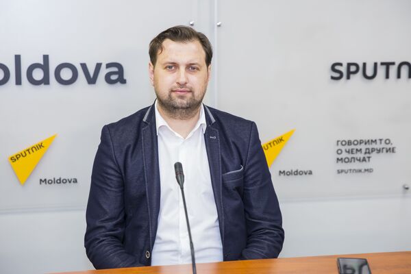 Почему многие молдаване нарушают правила пребывания в России - Sputnik Молдова